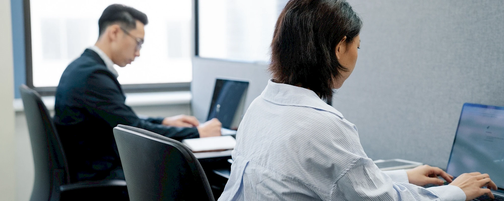 Getting Back to Work: Simple Posture and Movement Tips for the Fall
